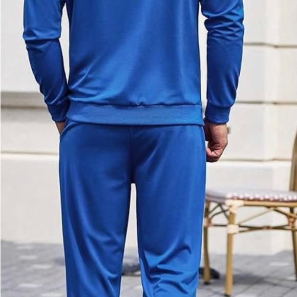 Men’s jogging set - Picture 3 of 3